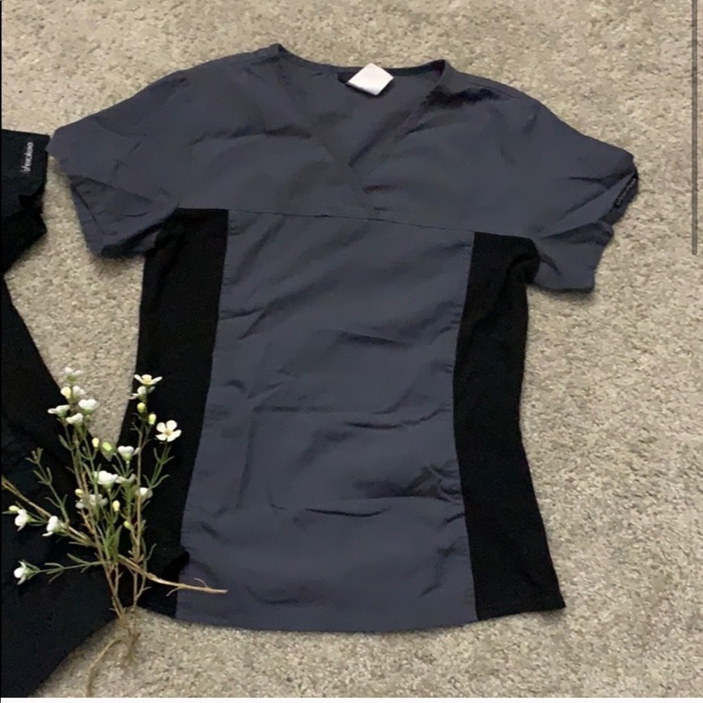 Grey with black panel Cherokee flexibles scrub top